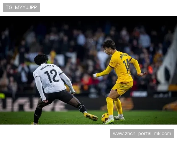 贝尔特朗蝎子摆尾射门偏出，瓦伦西亚错失良机